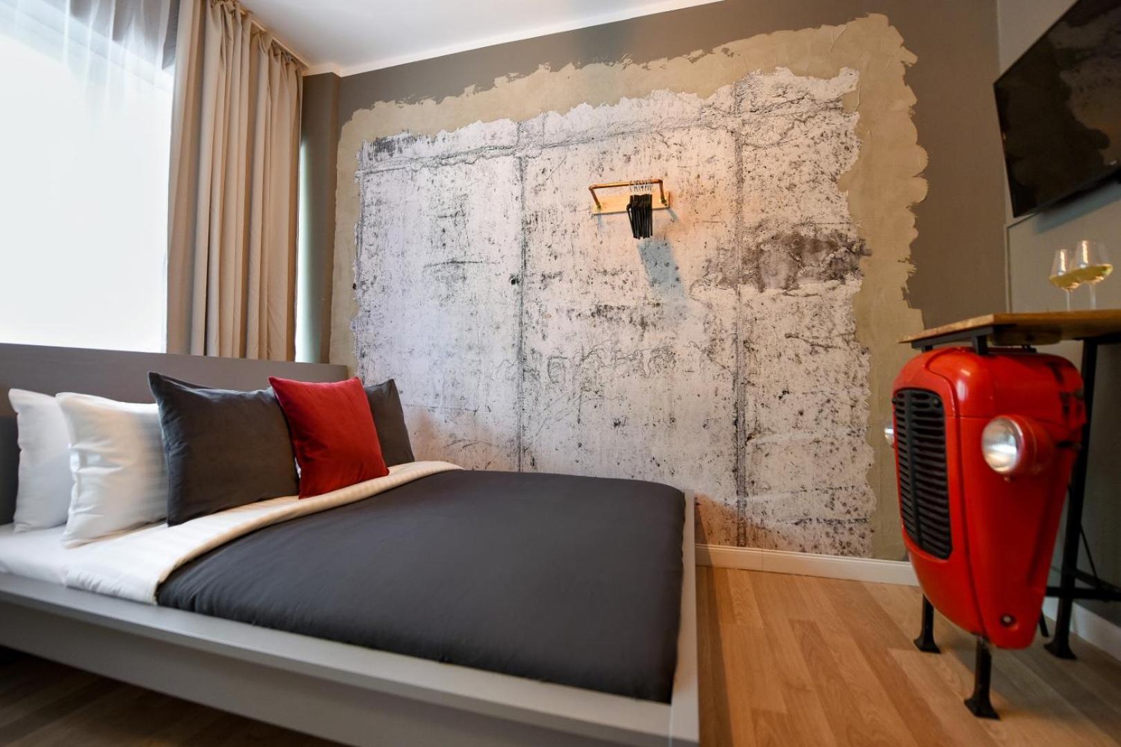 City Center Getaway - Cozy Accommodation For Your Perfect Stay Bucharest Room photo