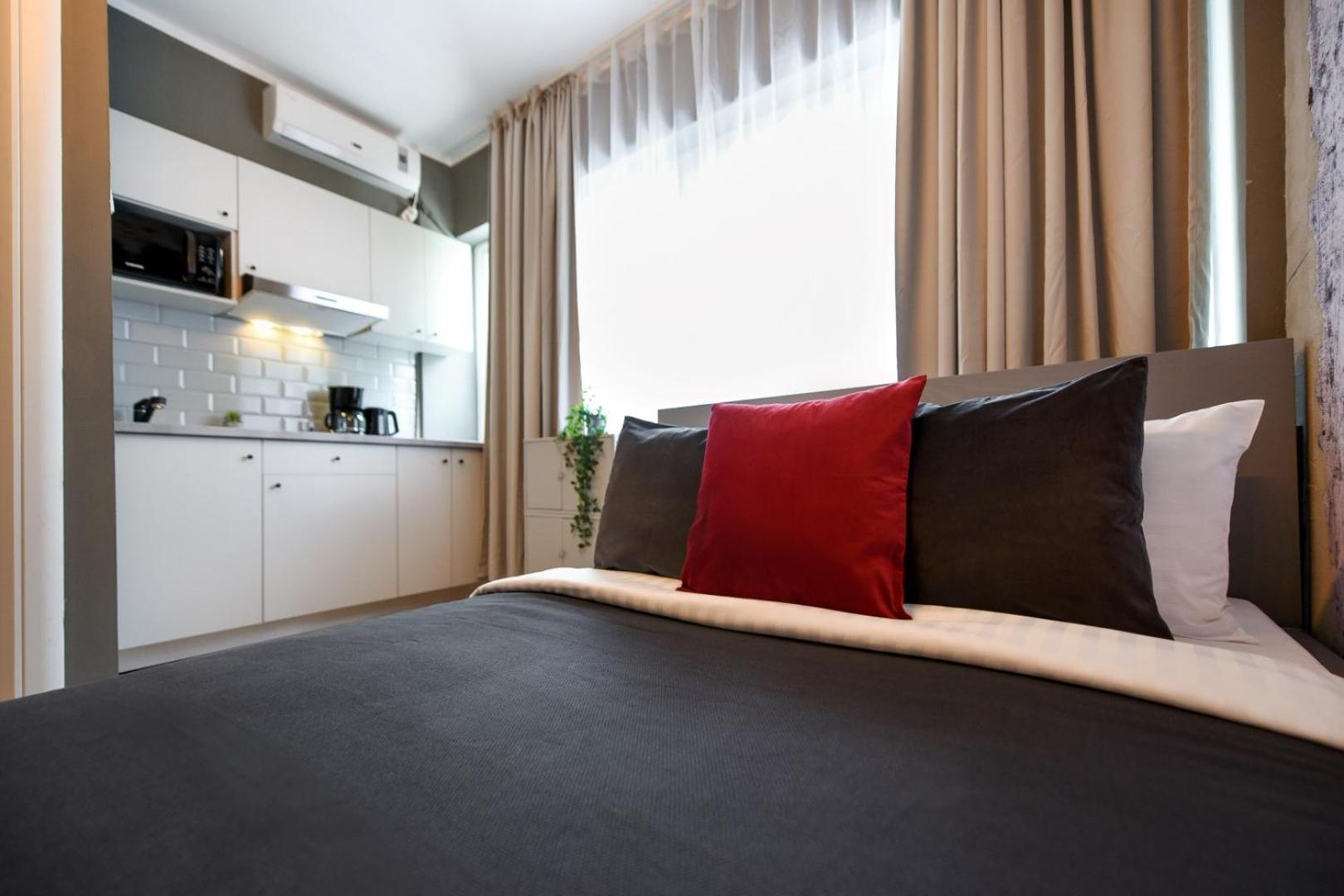 City Center Getaway - Cozy Accommodation For Your Perfect Stay Bucharest Room photo
