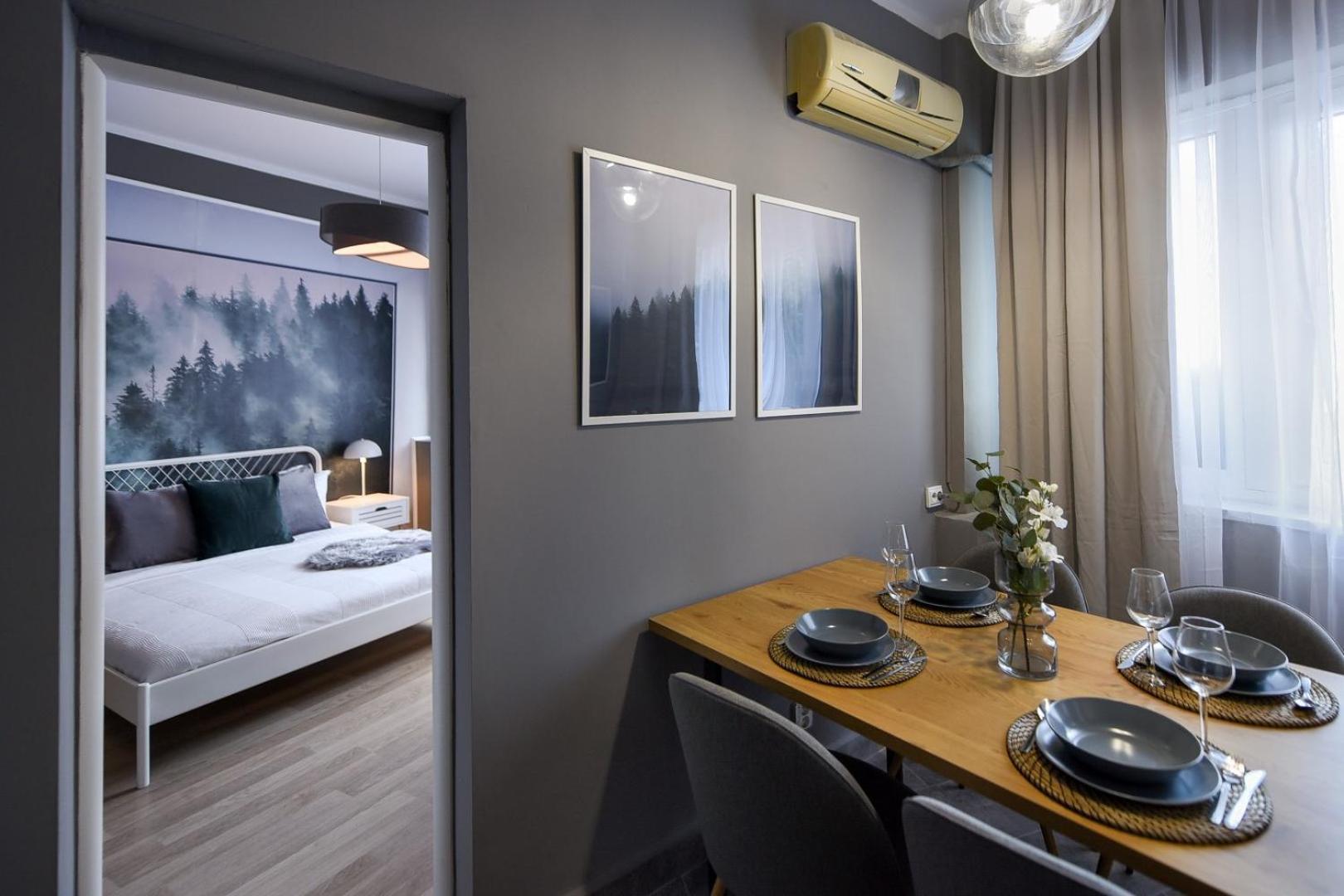 City Center Getaway - Cozy Accommodation For Your Perfect Stay Bucharest Room photo